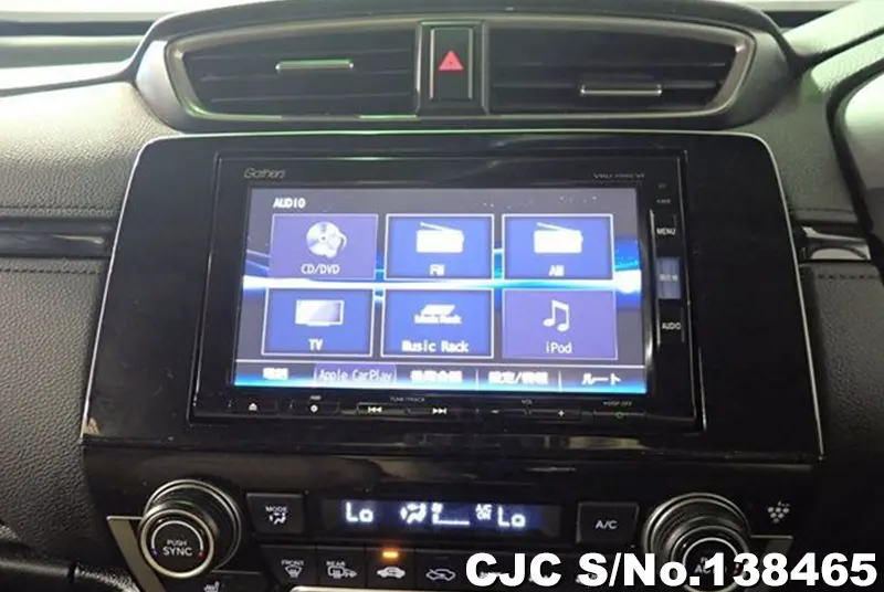 Honda CRV in White for Sale Image 15