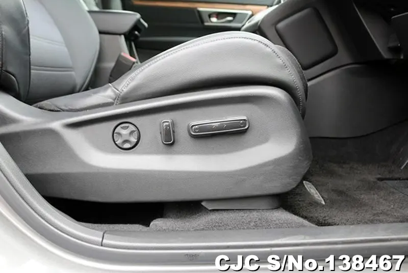 Honda CRV in Gray for Sale Image 11