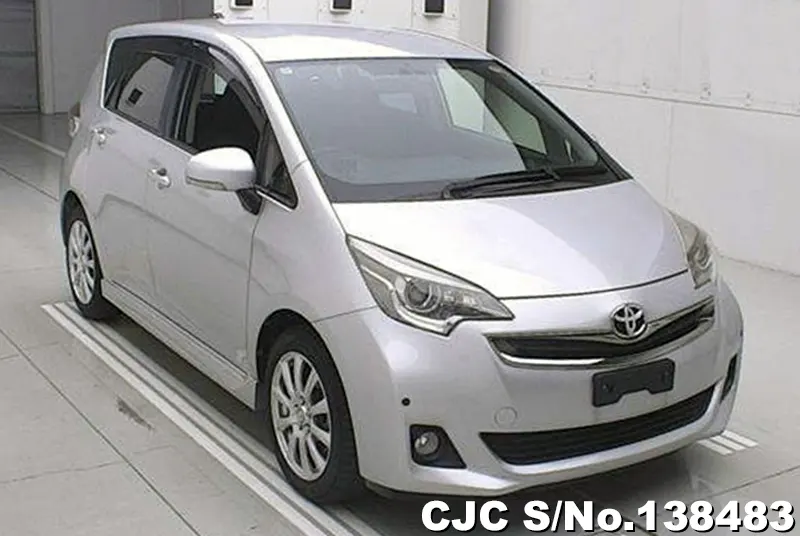 Toyota / Ractis 2015