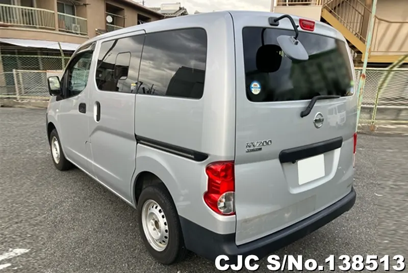 Nissan NV200 in Silver for Sale Image 1
