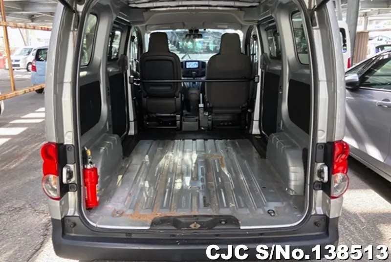 Nissan NV200 in Silver for Sale Image 4