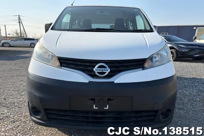 Nissan NV200 in White for Sale Image 4
