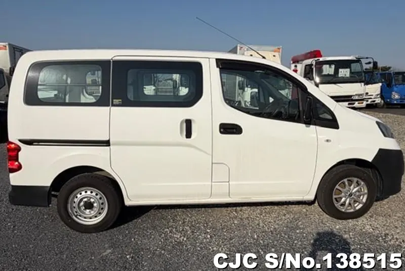 Nissan NV200 in White for Sale Image 6