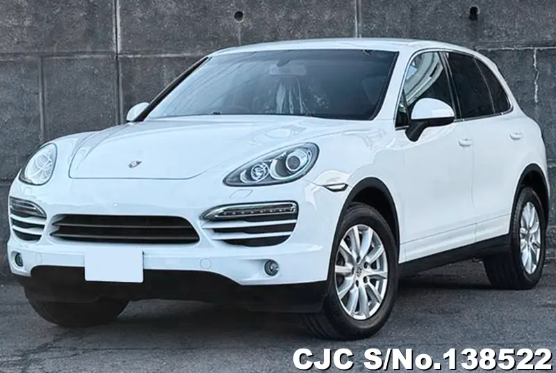 Porsche Cayenne in White for Sale Image 3