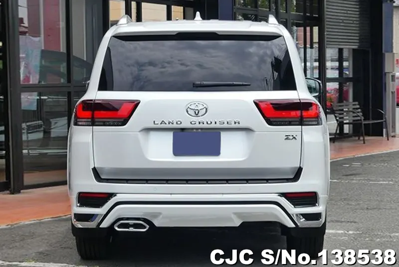 Toyota Land Cruiser in Pearl for Sale Image 5