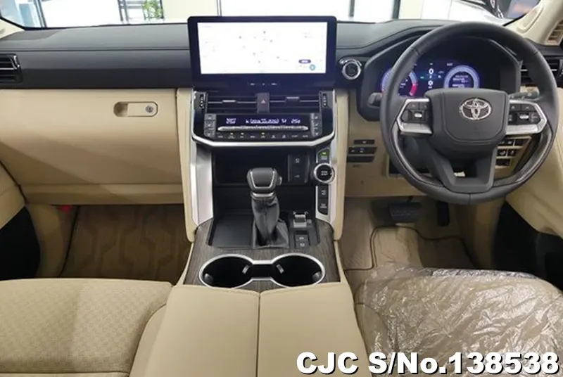 Toyota Land Cruiser in Pearl for Sale Image 8
