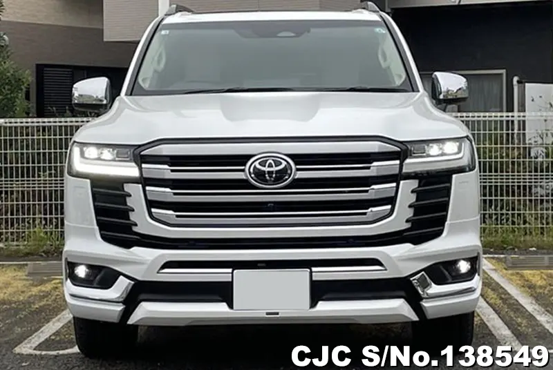 Toyota Land Cruiser in Pearl for Sale Image 4