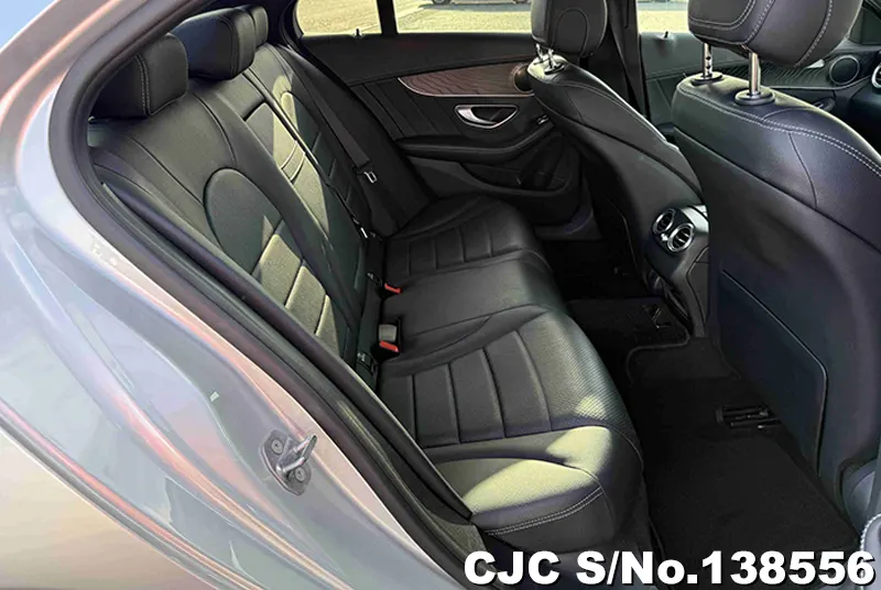 Mercedes Benz C Class in Silver for Sale Image 11