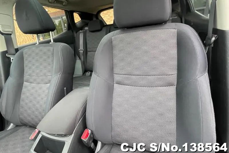 Nissan Qashqai in Black for Sale Image 10