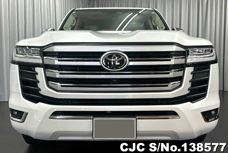 Toyota Land Cruiser in Pearl for Sale Image 3