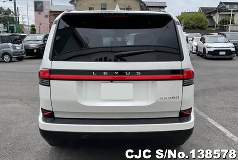 Lexus GX 550 in Pearl for Sale Image 5