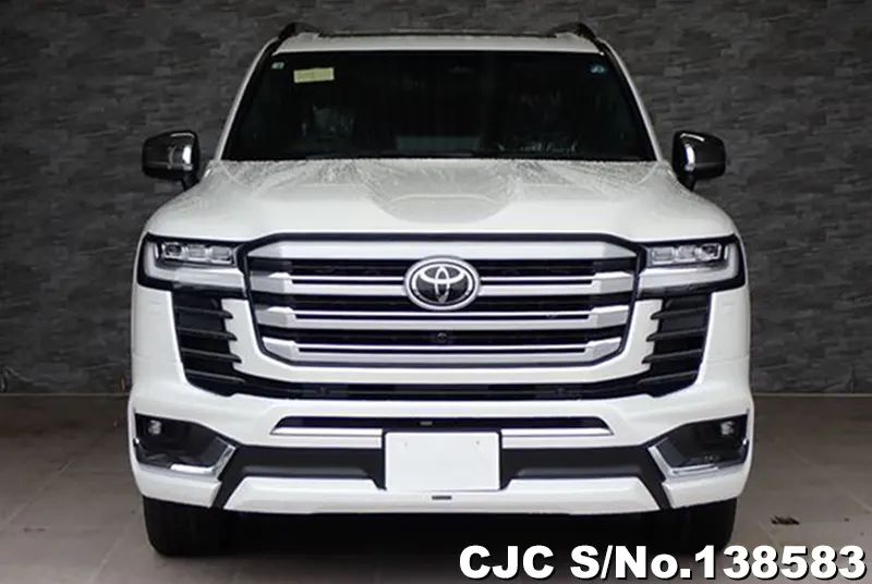 Toyota Land Cruiser in Pearl for Sale Image 4