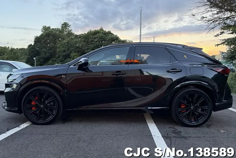 Lexus RX 500h  in Black for Sale Image 7