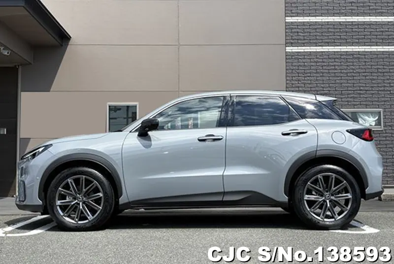 Lexus LBX in Gray for Sale Image 6