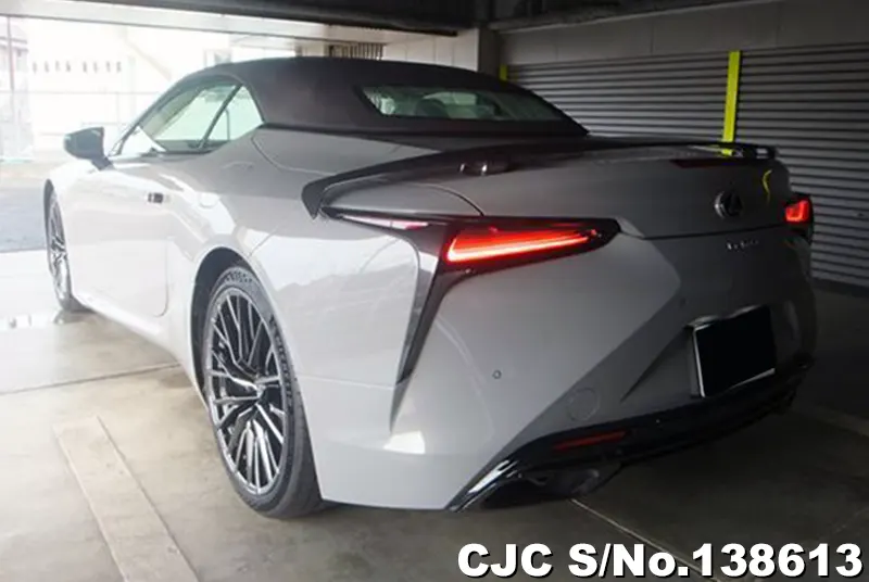 Lexus LC500h in White for Sale Image 1