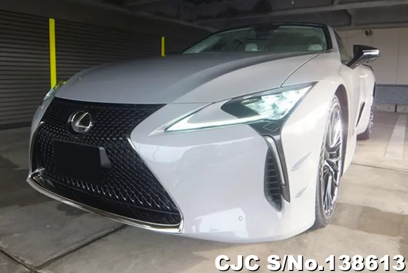 Lexus LC500h in White for Sale Image 3