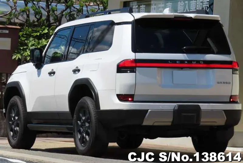 Lexus GX 550 in Pearl for Sale Image 1