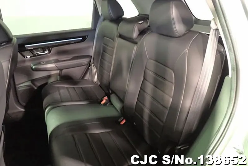 Honda CRV in Pearl for Sale Image 10