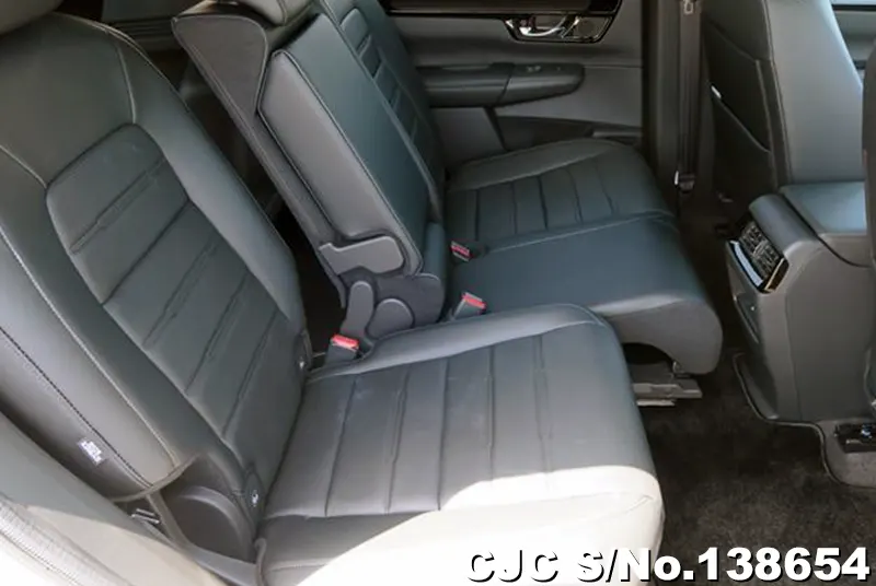 Honda CRV in Pearl for Sale Image 16