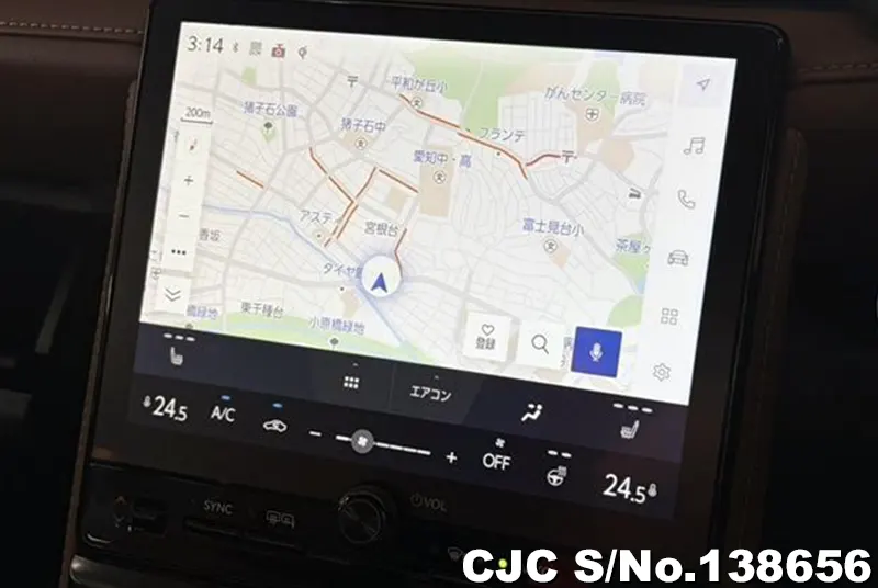Lexus LBX in Pearl for Sale Image 11