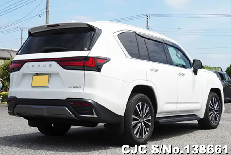 Lexus LX 600 in White for Sale Image 2