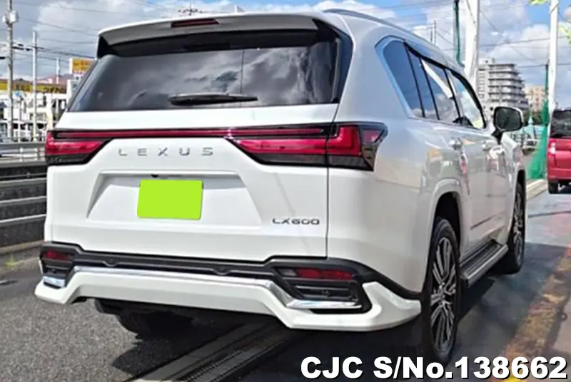 Lexus LX 600 in Pearl for Sale Image 1