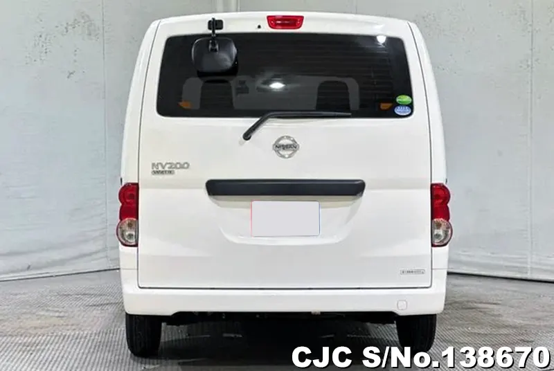 Nissan NV200 in White for Sale Image 5