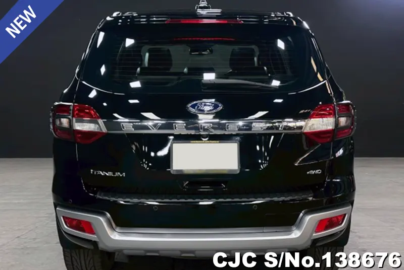 Ford Everest in Black for Sale Image 5