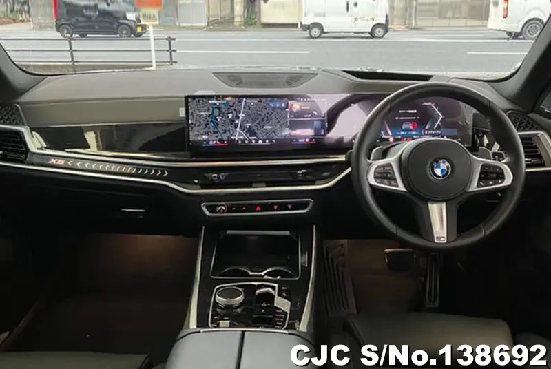 BMW X5 in Gray for Sale Image 3