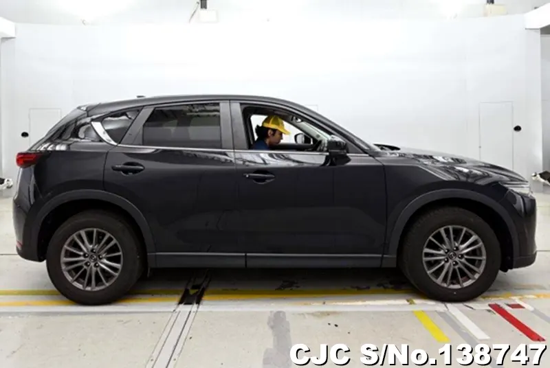 Mazda CX-5 in Black for Sale Image 5