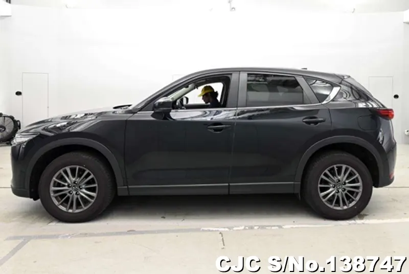 Mazda CX-5 in Black for Sale Image 6