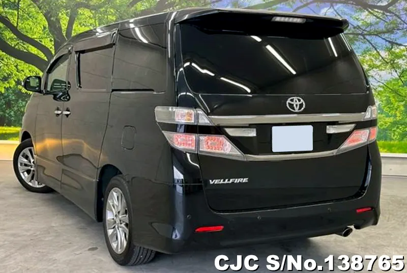 Toyota Alphard in Black for Sale Image 1