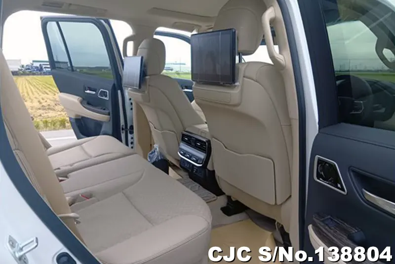 Toyota Land Cruiser in Pearl for Sale Image 9