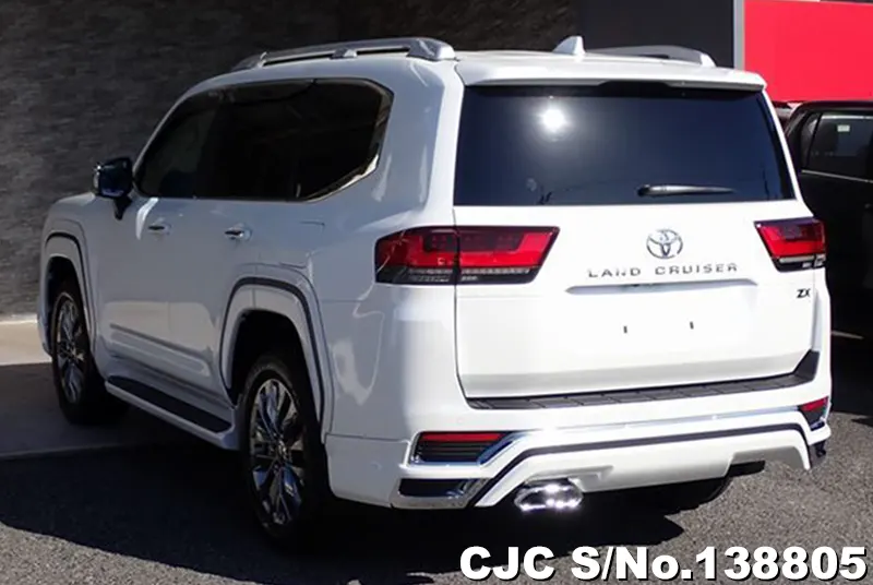 Toyota Land Cruiser in Pearl for Sale Image 1