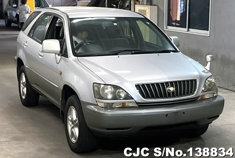 Toyota / Harrier 1999