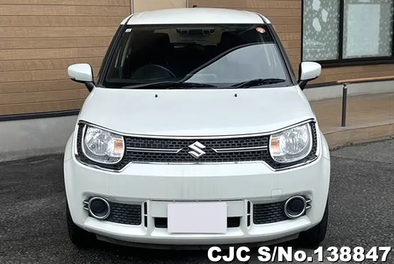 Suzuki Ignis in White for Sale Image 4