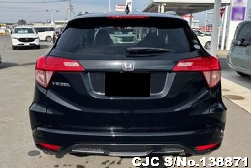 Honda Vezel in Black for Sale Image 3