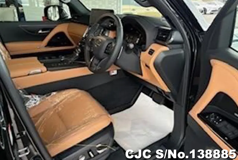 Lexus LX 600 in Black for Sale Image 9