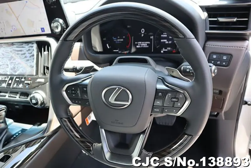 Lexus LX 600 in Pearl for Sale Image 9