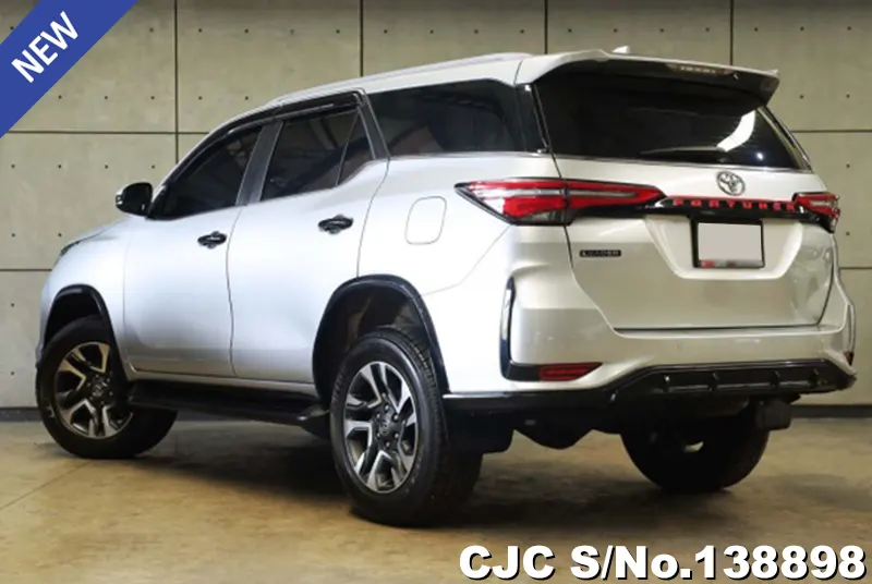 Toyota Fortuner in Silver for Sale Image 1