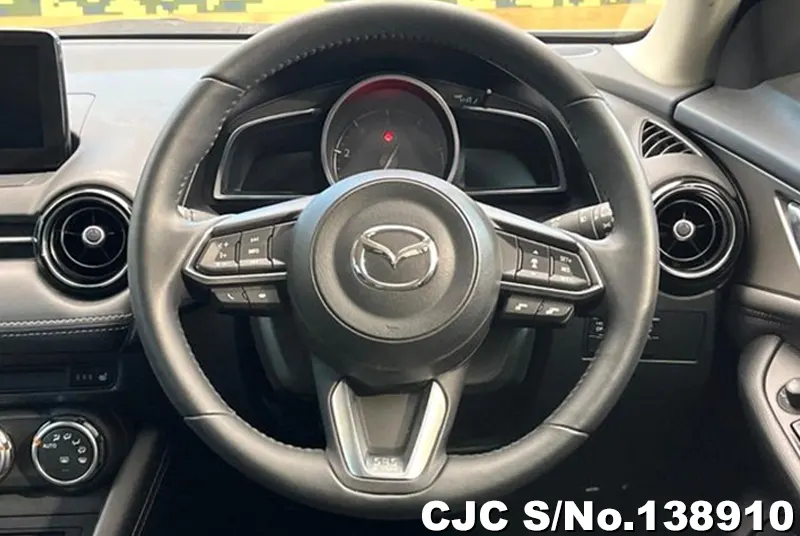 Mazda CX-3 in Silver for Sale Image 9