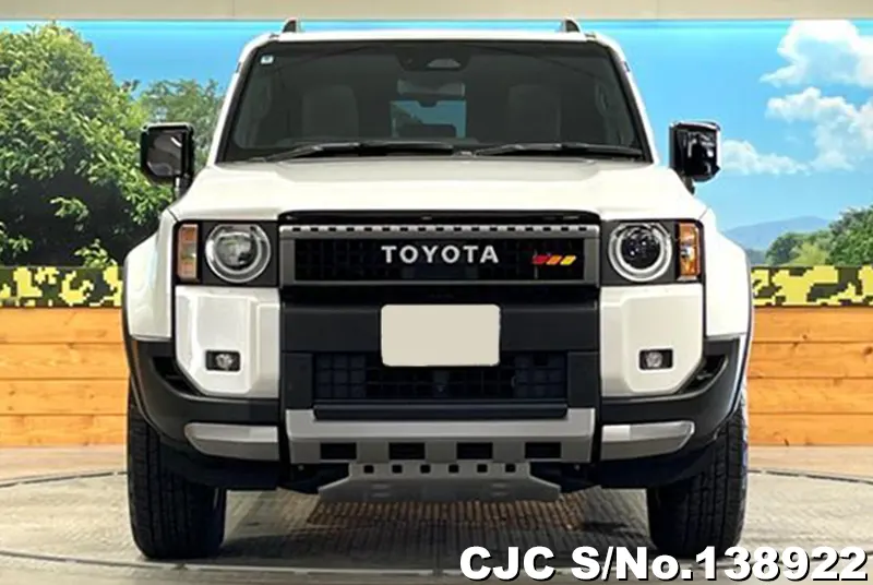 Toyota Land Cruiser 250 in Pearl for Sale Image 4