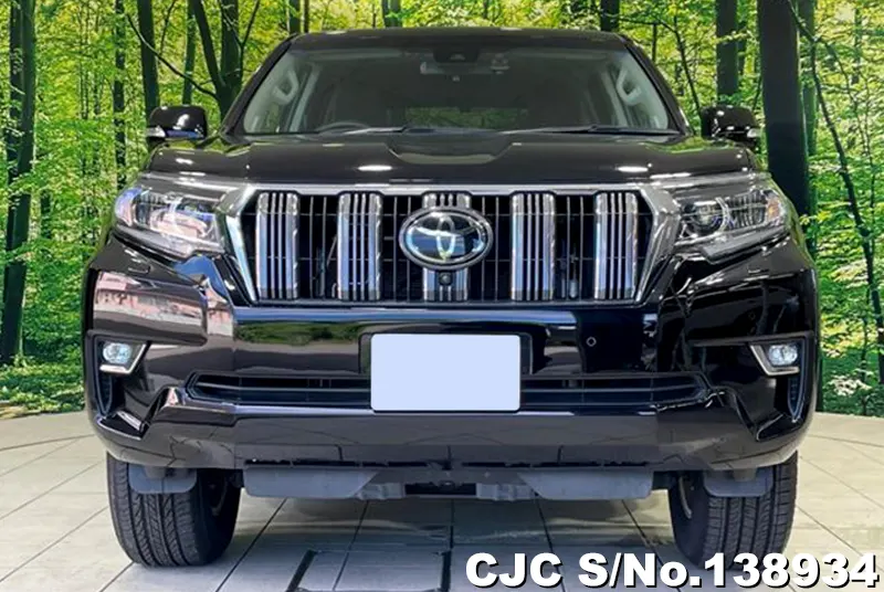 Toyota Land Cruiser Prado in Black for Sale Image 4