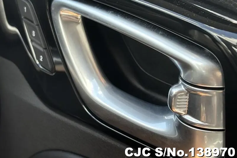 Chrysler Jeep Commander in Black for Sale Image 13