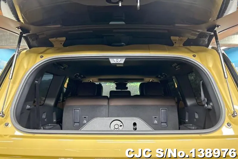 Toyota Land Cruiser 250 in Yellow for Sale Image 8