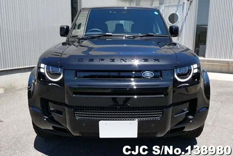 Land Rover Defender in Black for Sale Image 4