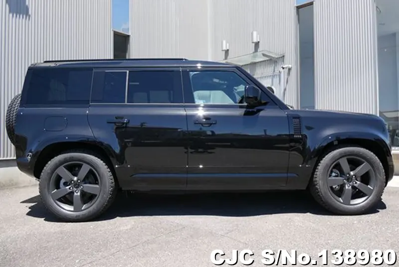 Land Rover Defender in Black for Sale Image 6
