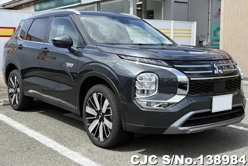 Mitsubishi / Outlander 2025
