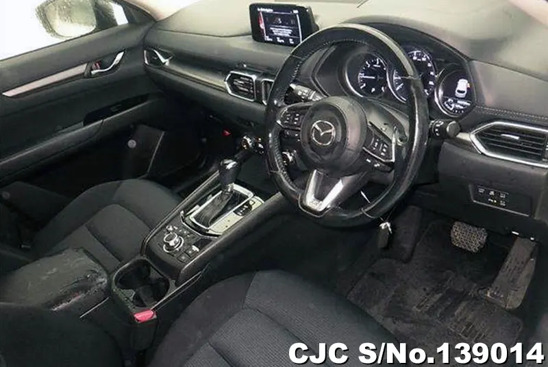Mazda CX-5 in White for Sale Image 2