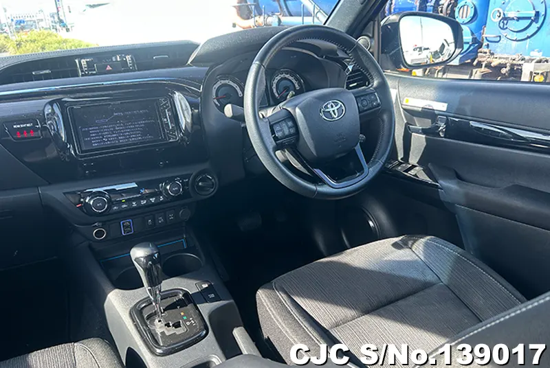 Toyota Hilux in Blue for Sale Image 7